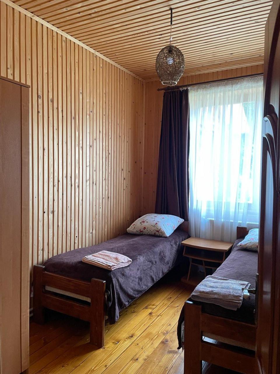Старе Подвір'я Верховина Екстер'єр фото